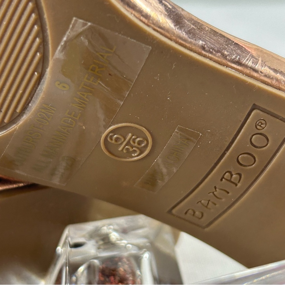 Rose Gold Outburst Sandal Square Heel Womens Size 6 EUC - Picture 6 of 11